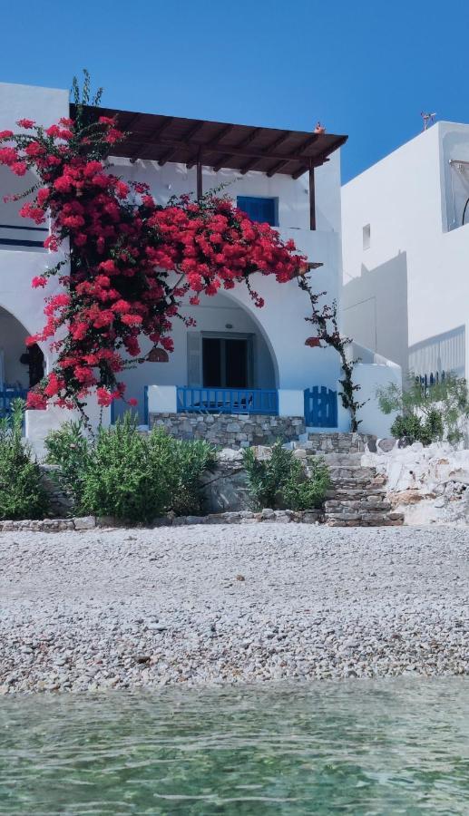 הוילה קרבוסטאסי יוון Family House By The Seaside Of Karavostasis מראה חיצוני תמונה